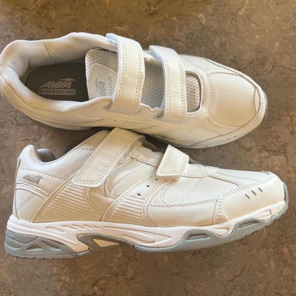 Avia Avi-Union II Strap Womens Shoes 10.5 Wide‎ White Memory Foam